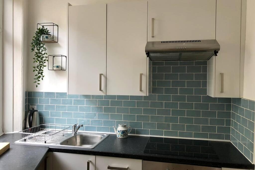 Stylish Studio Gem In The Heart Of Hebden Hebden Bridge Eksteriør billede