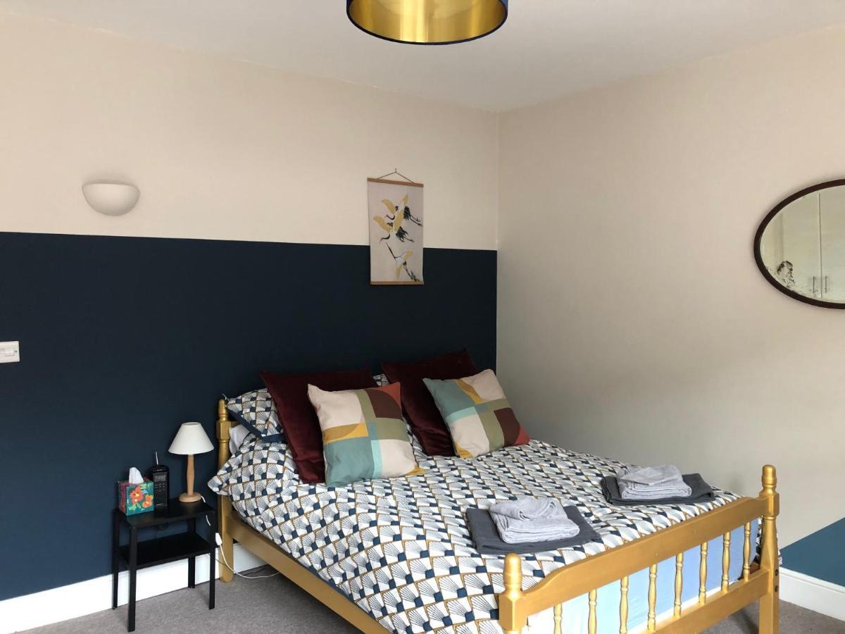 Stylish Studio Gem In The Heart Of Hebden Hebden Bridge Eksteriør billede